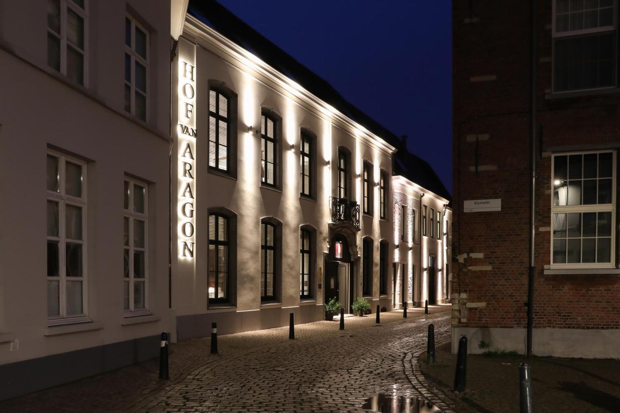 Hotel Hof Van Aragon Lier Exterior photo